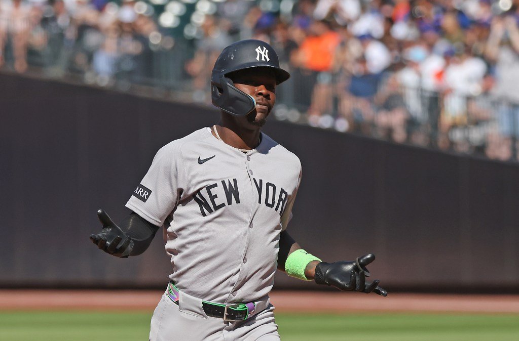 Jazz Chisholm rounds the bases after hitting a home run against the Mets on July 5, 2025.