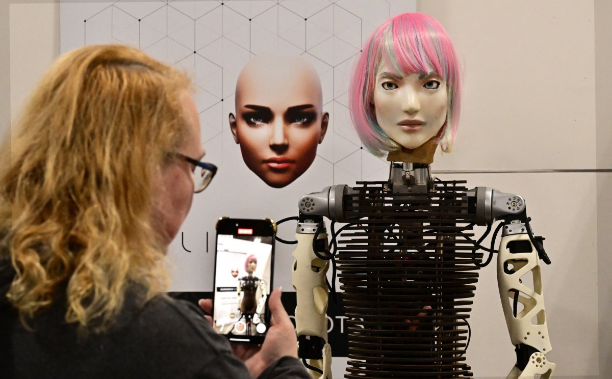 AI Woman Robot 